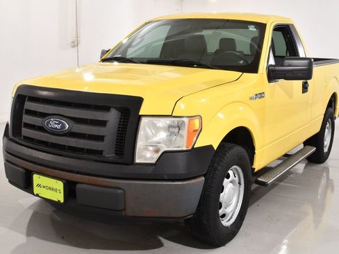 Used 2013 Ford F150 XL RWD image 2