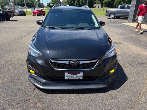 Used 2019 Subaru Impreza 2.0i Premium AWD/4WD image 6