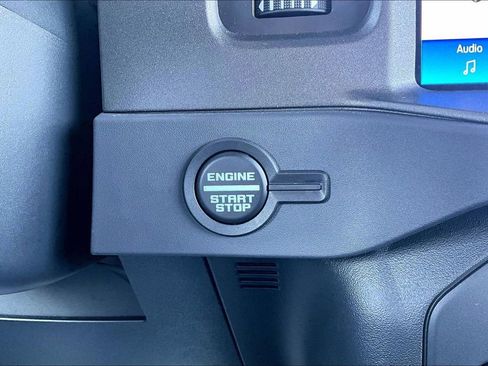 Used 2025 Ford Bronco 2-Door AWD/4WD image 21