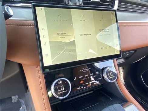 New 2025 Jaguar F-PACE R-Dynamic S image 8