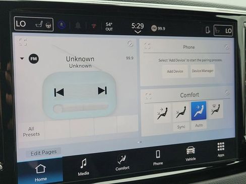 Used 2025 Chrysler Pacifica Select FWD image 13