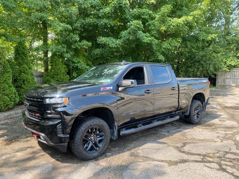 Used 2019 Chevrolet Silverado 1500 LT Trail Boss AWD/4WD image 1
