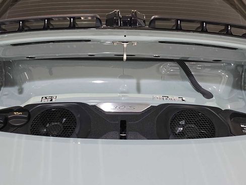 Used 2025 Porsche 911 Carrera S RWD image 15