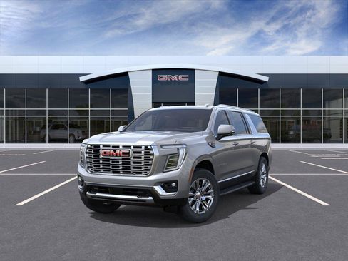 New 2026 GMC Yukon XL Denali w/ LPO, Get Active Package AWD/4WD image 8