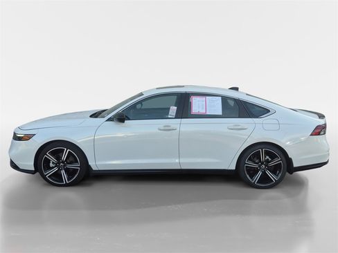 Used 2023 Honda Accord Sport image 7