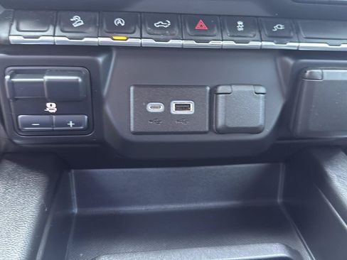 Used 2022 Chevrolet Silverado 1500 RST w/ True North Edition Plus AWD/4WD image 22