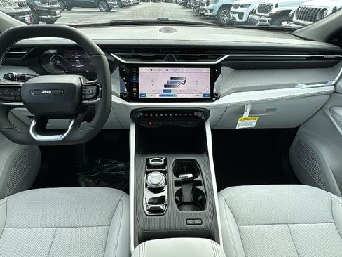 New 2026 Jeep Cherokee Limited AWD/4WD image 16