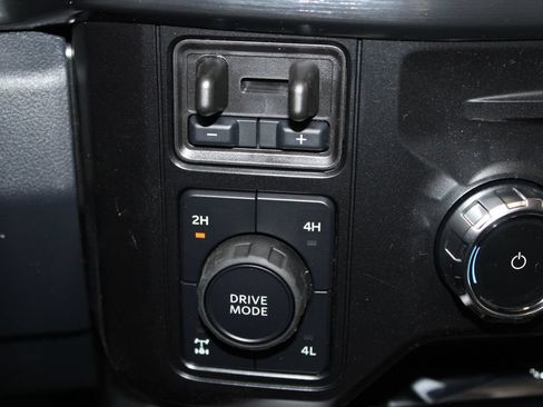 New 2026 Ford F250 Lariat w/ Black Appearance Package AWD/4WD image 40