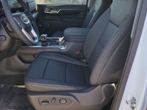 New 2026 GMC Sierra 1500 SLT w/ SLT Premium Plus Package image 6