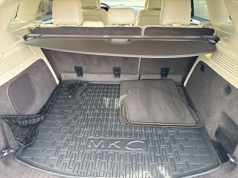 Used 2016 Lincoln MKC Reserve image 13