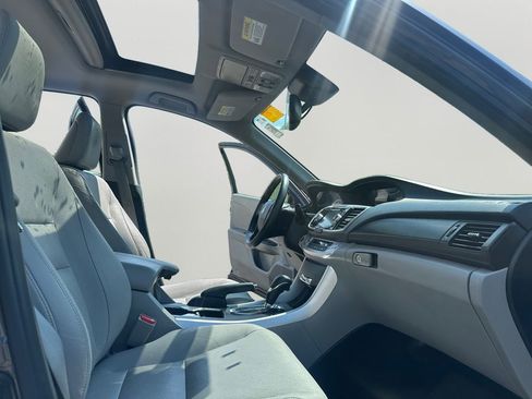 Used 2014 Honda Accord EX-L image 11