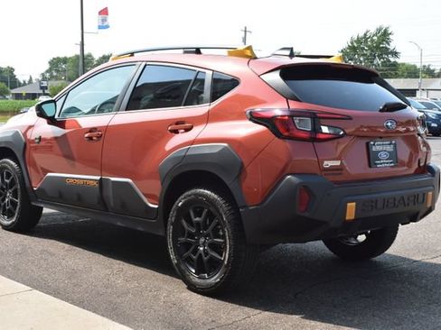 Used 2024 Subaru Crosstrek 2.5i Wilderness w/ Crosstrek Mirror Package AWD/4WD image 15
