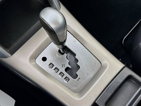 Used 2009 Subaru Forester 2.5XT Limited w/ Popular Equipment Group 4B image 19