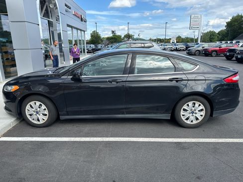 Used 2014 Ford Fusion S FWD image 1