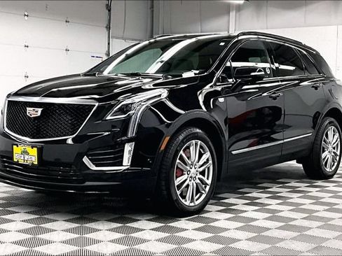 Used 2024 Cadillac XT5 Sportv w/ Technology Package AWD/4WD image 12
