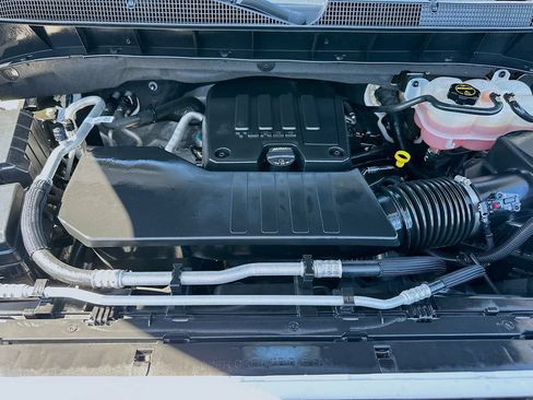 Certified 2024 Chevrolet Silverado 1500 Custom RWD image 26