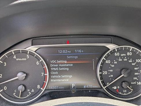 Used 2024 Nissan Altima 2.5 SR FWD image 7
