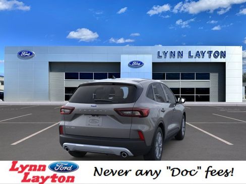 Used 2025 Ford Escape Active w/ Tech Pack #1 FWD image 8