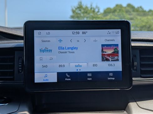 Certified 2023 Ford Explorer XLT AWD/4WD image 29