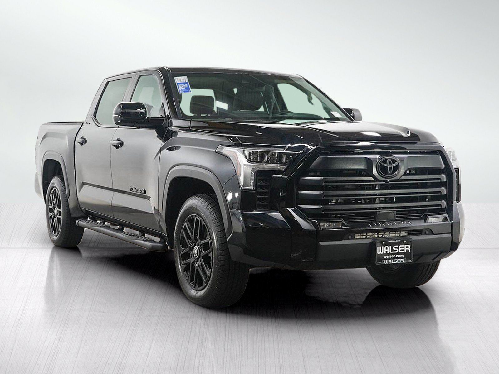 Used 2024 Toyota Tundra Limited AWD/4WD image 7