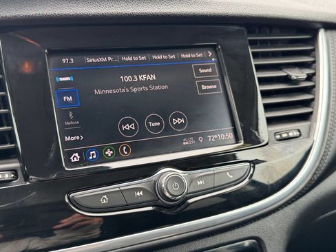 Used 2021 Buick Encore Preferred AWD/4WD image 24