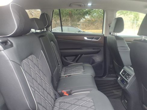 New 2026 Volkswagen Atlas SEL Premium R-Line AWD/4WD image 7