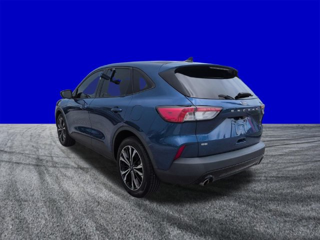 Certified 2022 Ford Escape SE w/ SE Sport Appearance Package FWD image 6