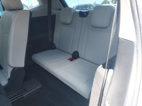 Used 2019 Volkswagen Tiguan SE w/ 3rd Row Seat Package AWD/4WD image 29