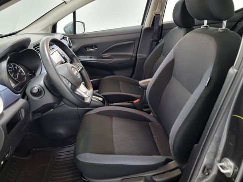 Used 2024 Nissan Versa SV w/ Trunk Package FWD image 15