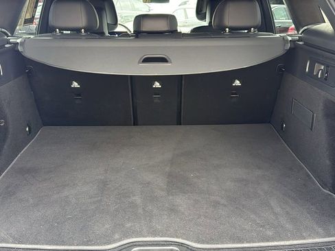 Certified 2025 Mercedes-Benz GLC 300 GLC 300 image 17