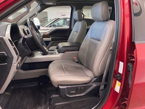 Used 2019 Ford F150 Lariat w/ Equipment Group 502A Luxury image 16