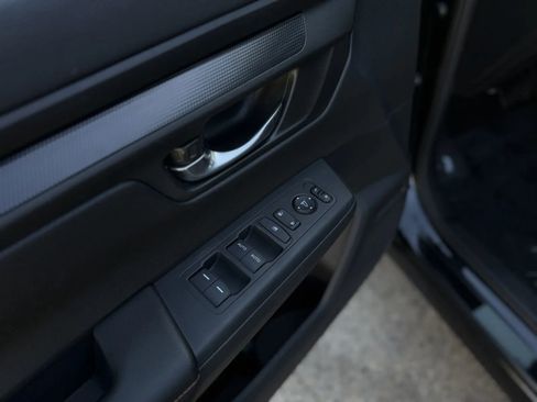 Used 2025 Honda CR-V Sport image 25
