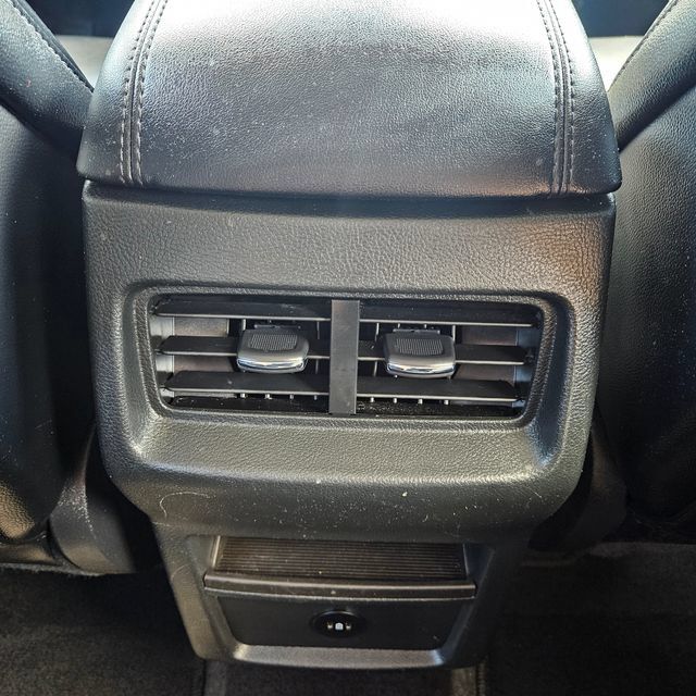 Used 2024 Ford Edge SEL AWD/4WD image 24