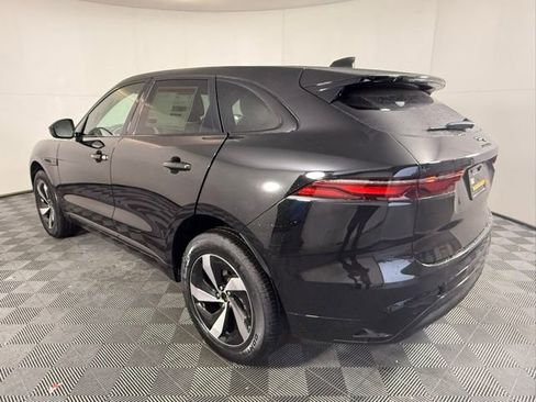 Used 2025 Jaguar F-PACE R-Dynamic S image 5