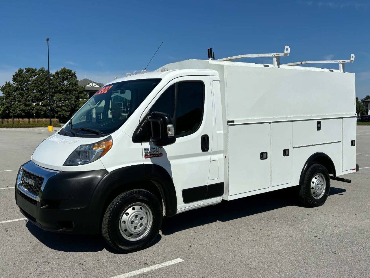 Used 2019 RAM ProMaster 3500 w/ Premium Appearance Group FWD image 1