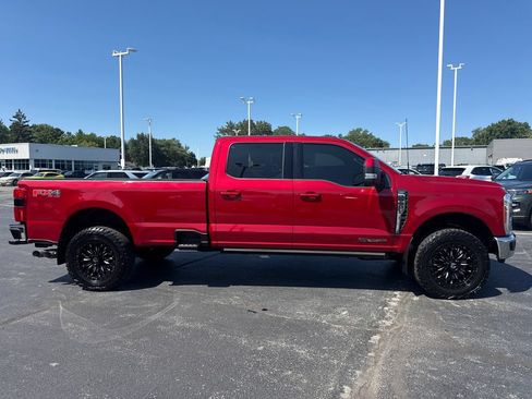 Used 2023 Ford F350 Lariat w/ Lariat Ultimate Package AWD/4WD image 6