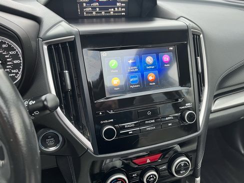 Used 2020 Subaru Forester Premium image 35