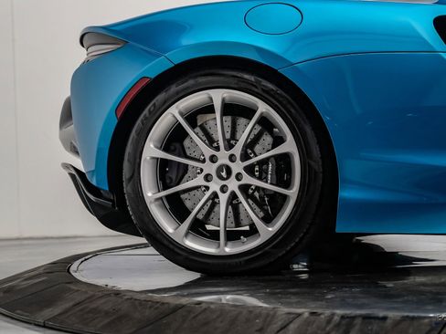 Used 2024 McLaren Artura RWD image 83
