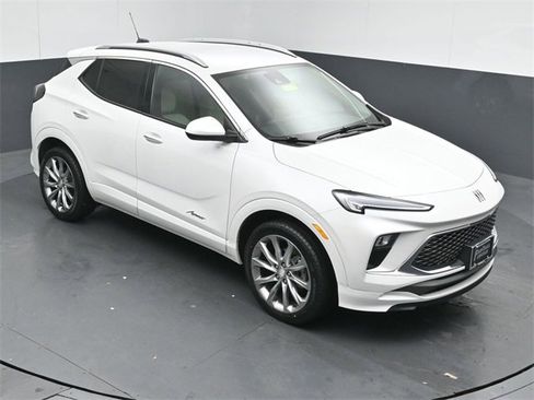 Used 2024 Buick Encore GX Avenir w/ Avenir Convenience Package image 41