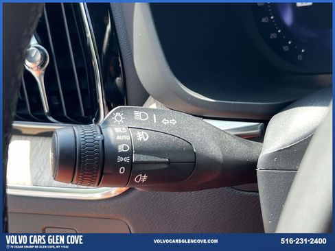 Used 2026 Volvo XC60 B5 Plus w/ Protection Package Premier AWD/4WD image 23