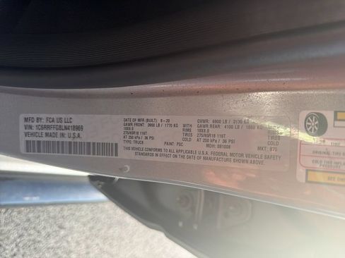 Used 2020 RAM 1500 Big Horn AWD/4WD image 11
