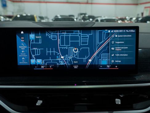 Used 2023 BMW X7 M60i image 63