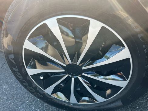 Used 2020 Nissan Altima 2.5 S FWD image 37