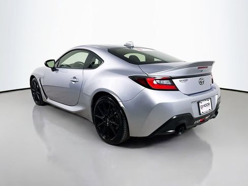 Certified 2024 Toyota GR86 Premium image 5