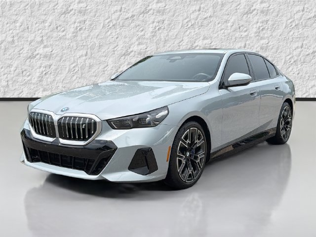 Used 2026 BMW i5 eDrive40 w/ M Sport Package RWD image 7