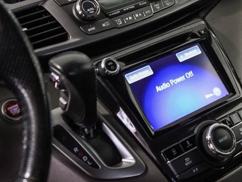 Used 2014 Honda Odyssey Touring image 19