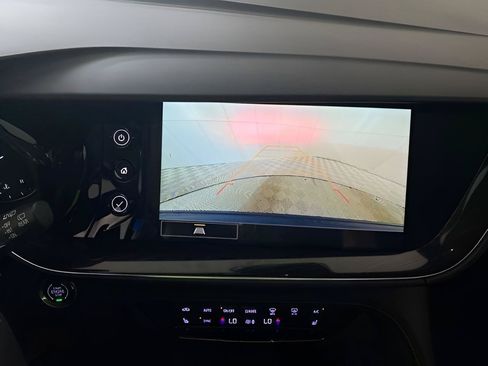 Used 2023 Buick Envision Preferred AWD/4WD image 46