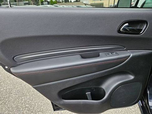 Used 2025 Dodge Durango R/T AWD/4WD image 23