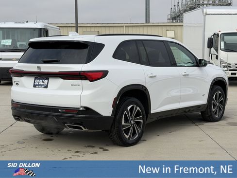 New 2026 Buick Enclave Sport Touring w/ Super Cruise Package AWD/4WD image 4