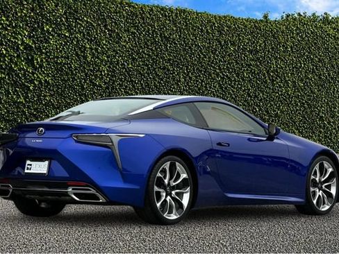 Used 2018 Lexus LC 500 Coupe w/ Launch Edition RWD image 4